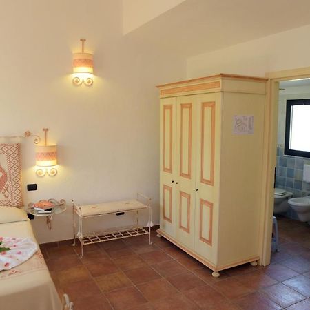 Hotel Altura Villasimius Εξωτερικό φωτογραφία