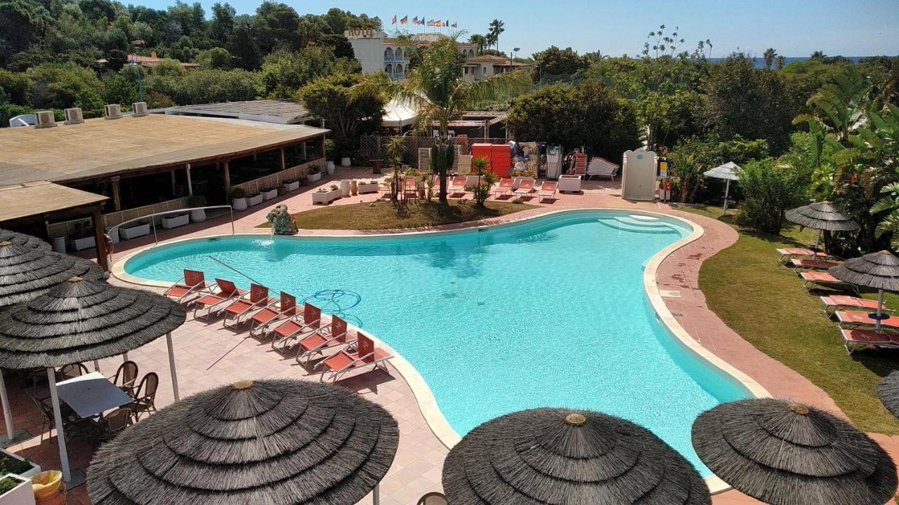 Hotel Altura Villasimius Εξωτερικό φωτογραφία