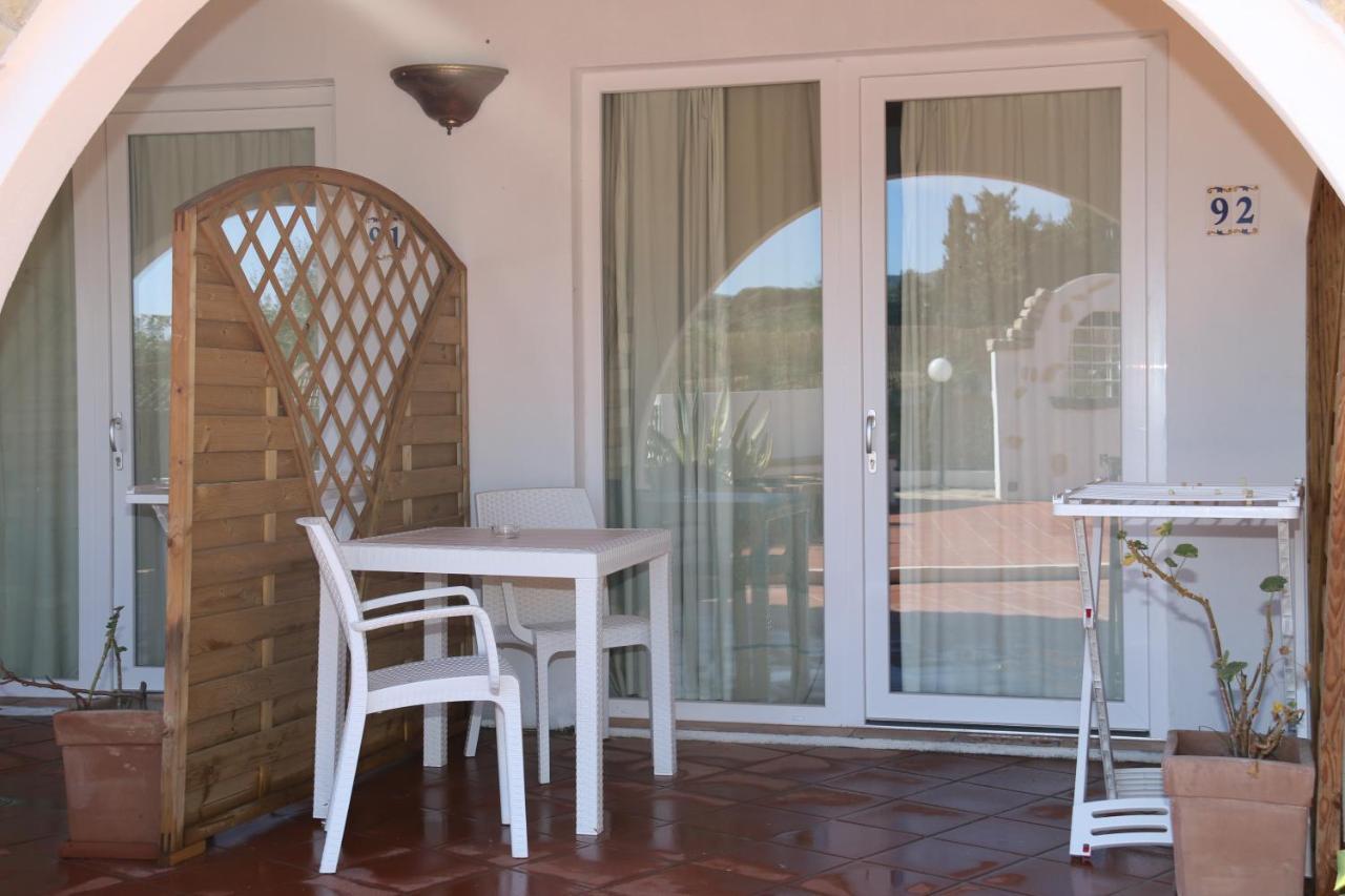 Hotel Altura Villasimius Εξωτερικό φωτογραφία