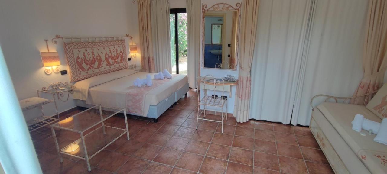 Hotel Altura Villasimius Εξωτερικό φωτογραφία